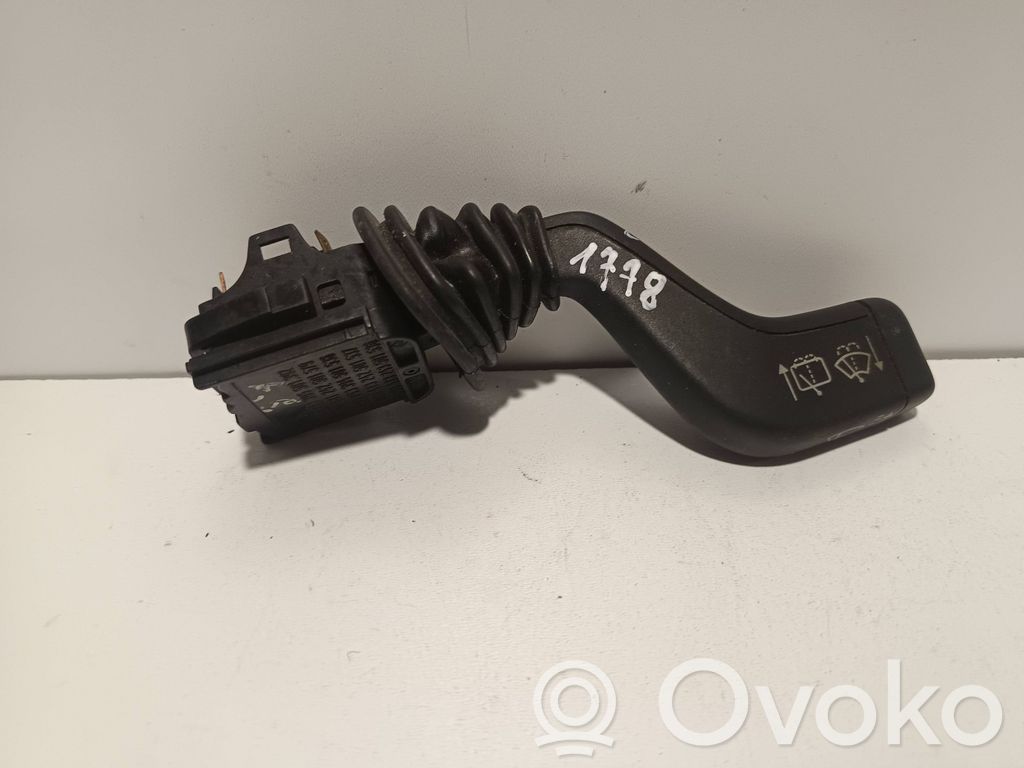 Opel Zafira A Wiper control stalk 