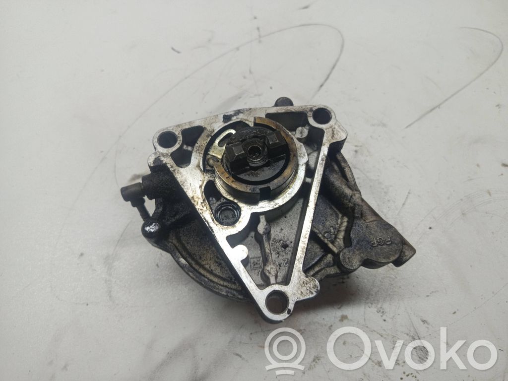 Opel Vectra C Bomba de vacío 
