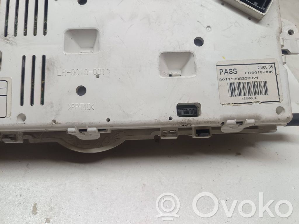 Land Rover Freelander Speedometer (instrument cluster) 