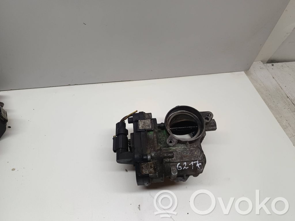 Opel Zafira B Droselinė sklendė 