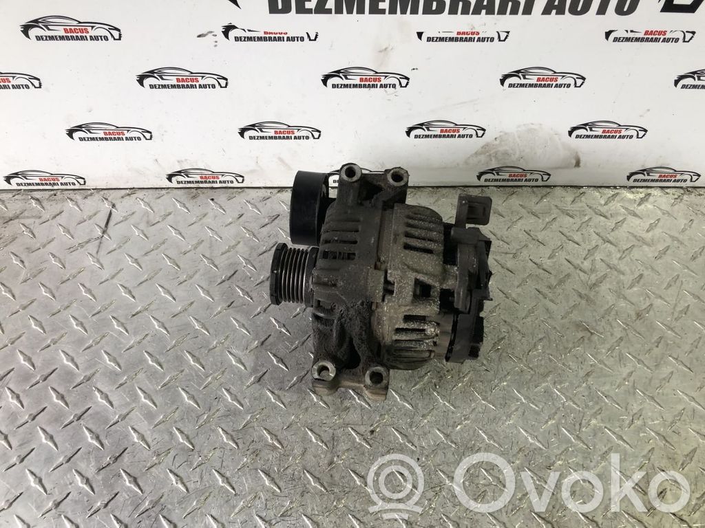 BMW 1 E81 E87 Generator/alternator 