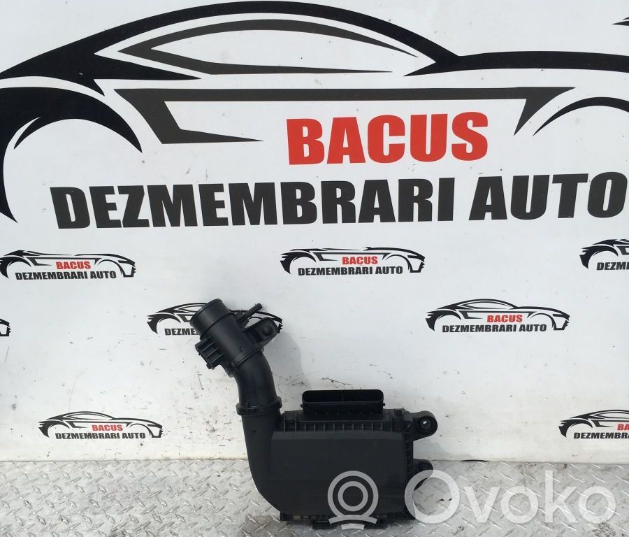 Renault Austral Air filter box cover 