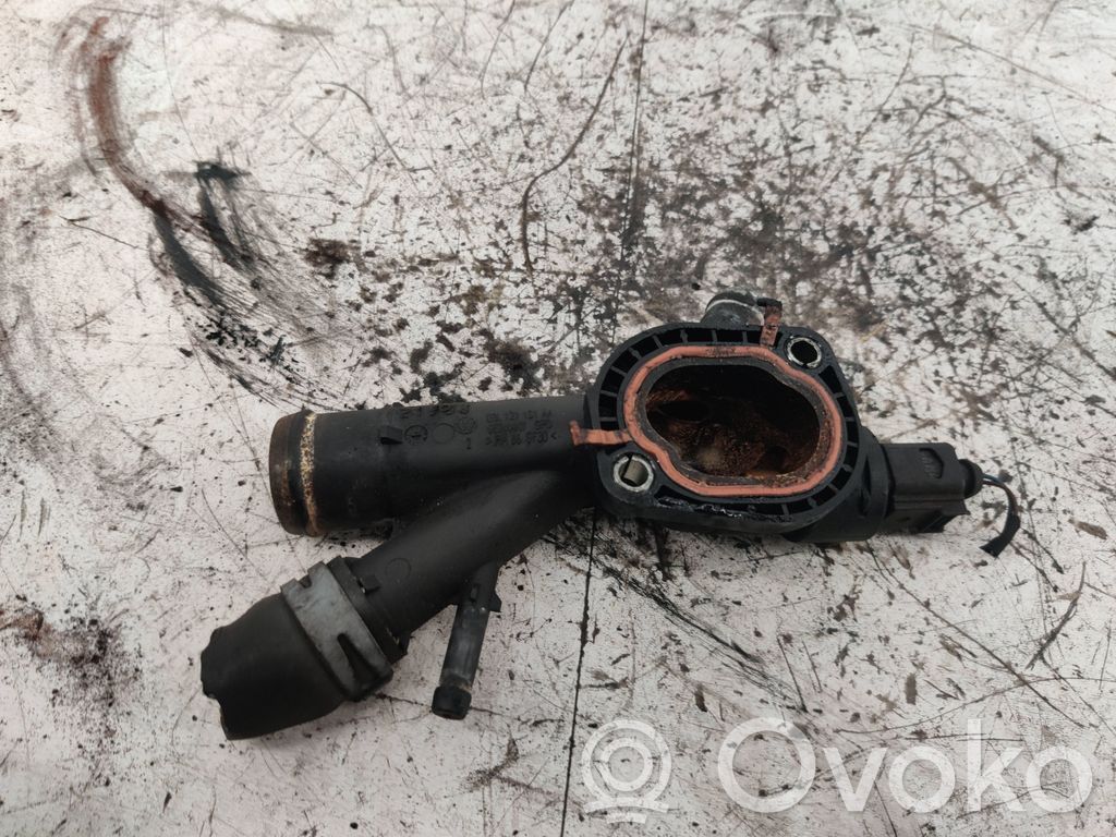 Volkswagen Jetta VI Przewód / Wąż chłodnicy 