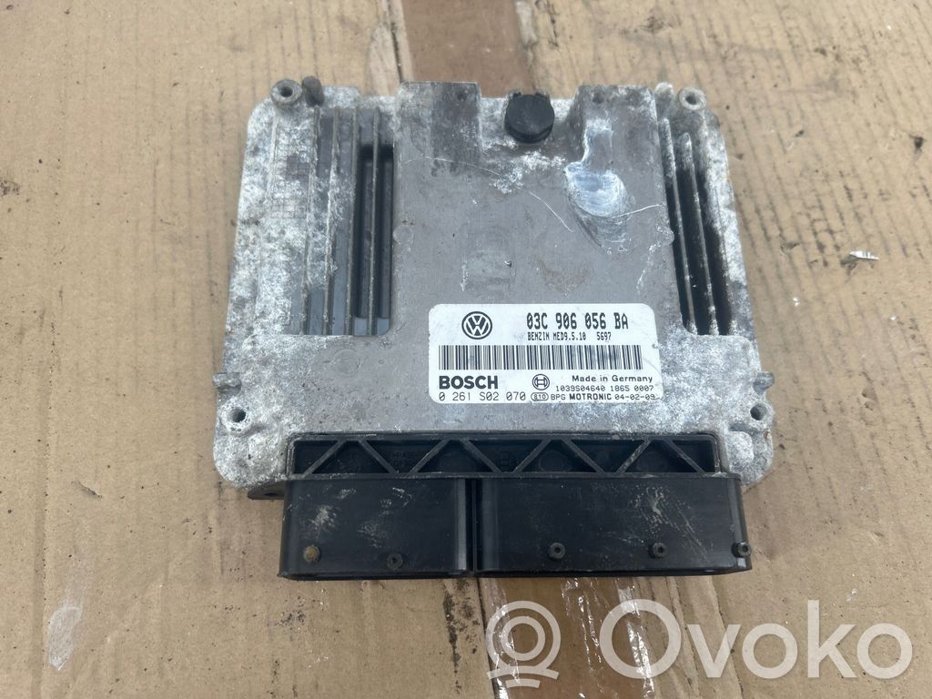 Volkswagen Golf V Engine control unit/module 