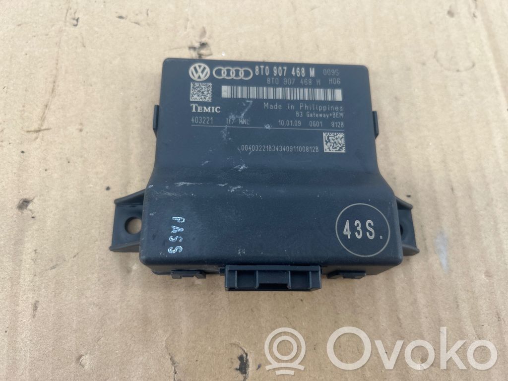 Audi A4 S4 B8 8K Gateway control module 