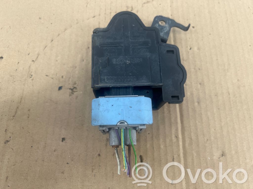 Citroen C4 SpaceTourer Glow plug pre-heat relay 