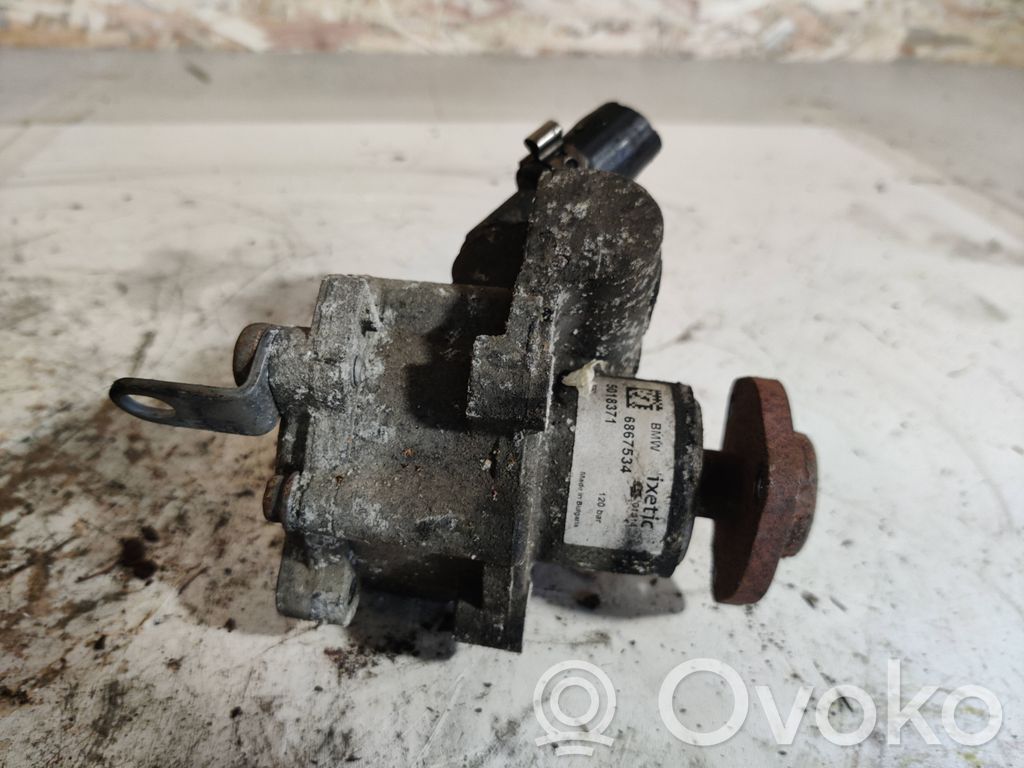 BMW X1 E84 Power steering pump 