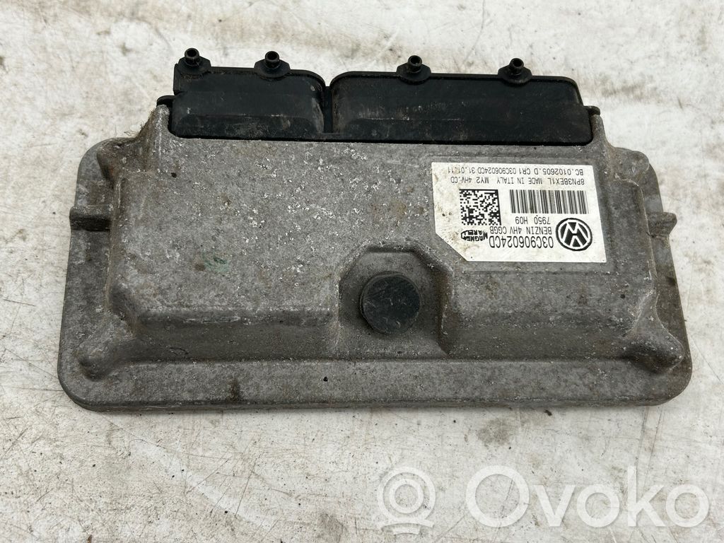 Volkswagen Polo IV 9N3 Engine control unit/module 