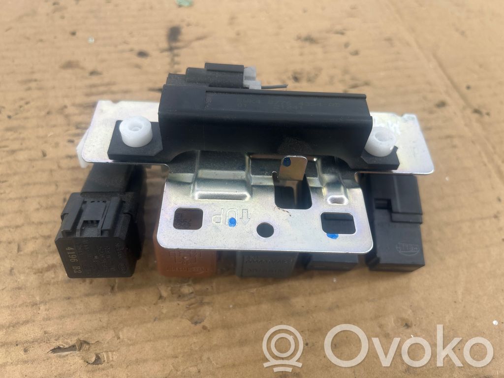 Nissan Qashqai Keyless system antenna 