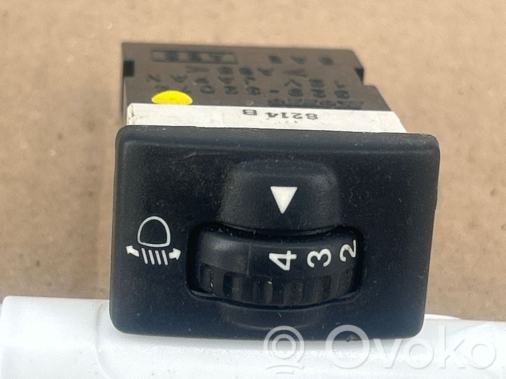 Suzuki Jimny Headlight level height control switch 