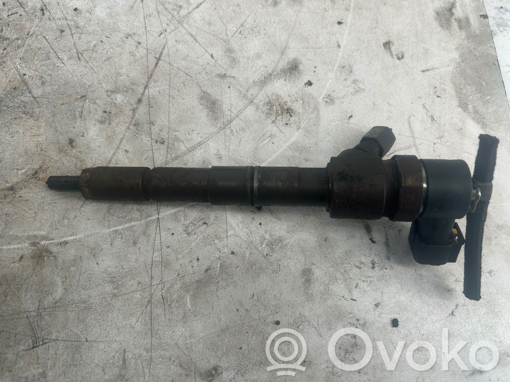 Inyector de combustible   0445110300