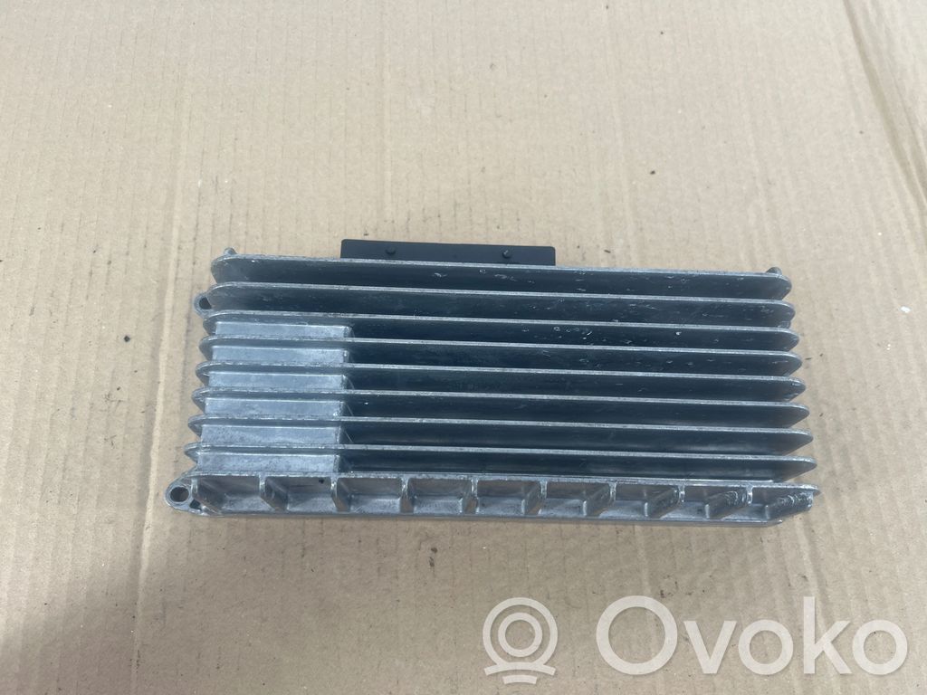 Audi A4 S4 B8 8K Vahvistin 