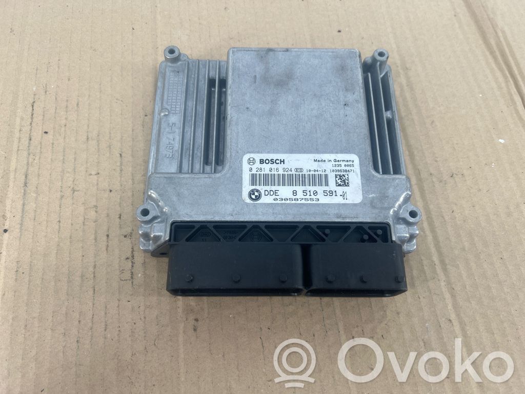 BMW 1 E82 E88 Engine control unit/module 