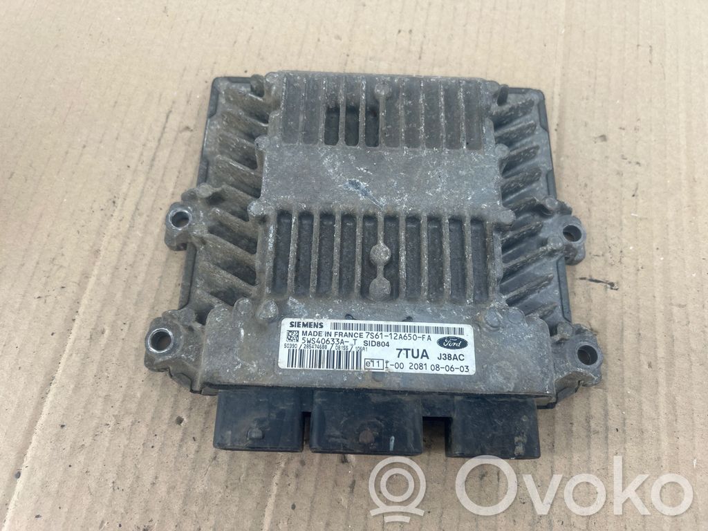 Ford Fiesta Engine control unit/module 