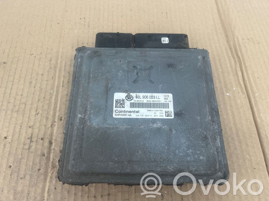 Skoda Fabia Mk2 (5J) Engine control unit/module 