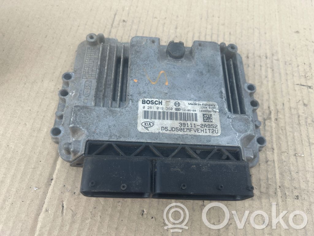 KIA Ceed Engine control unit/module 