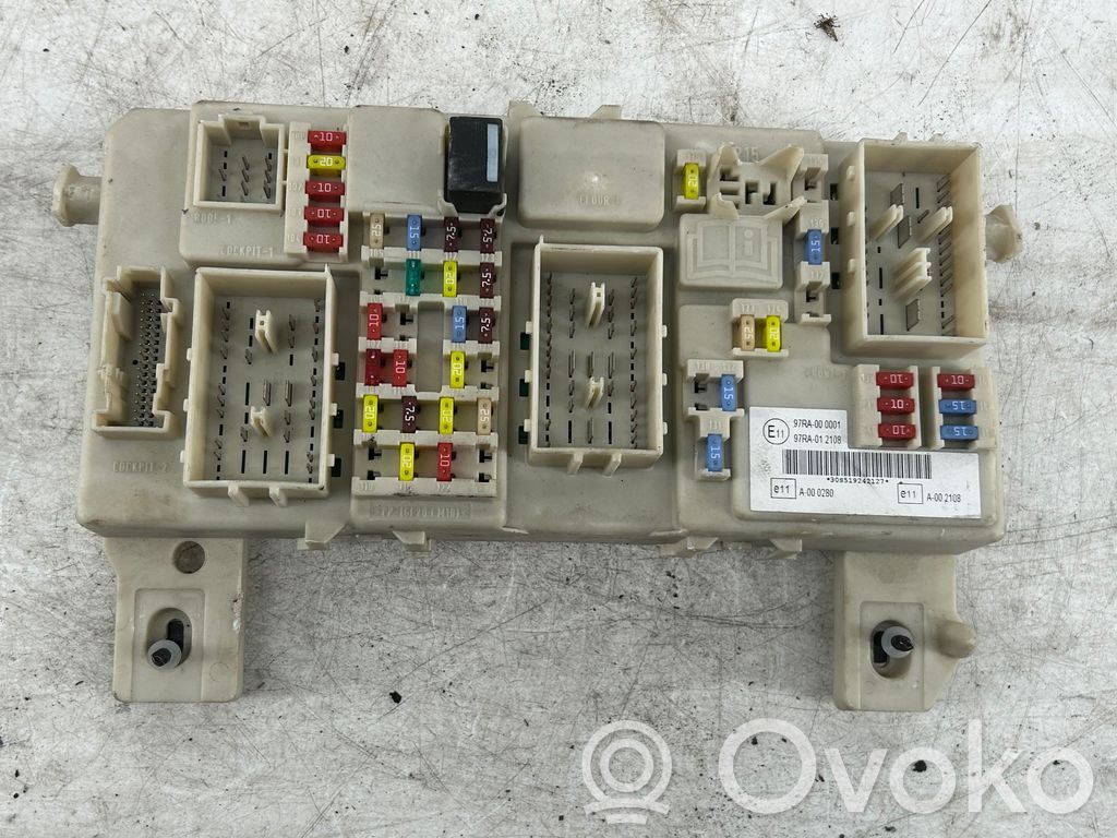 Ford Focus Fuse module 