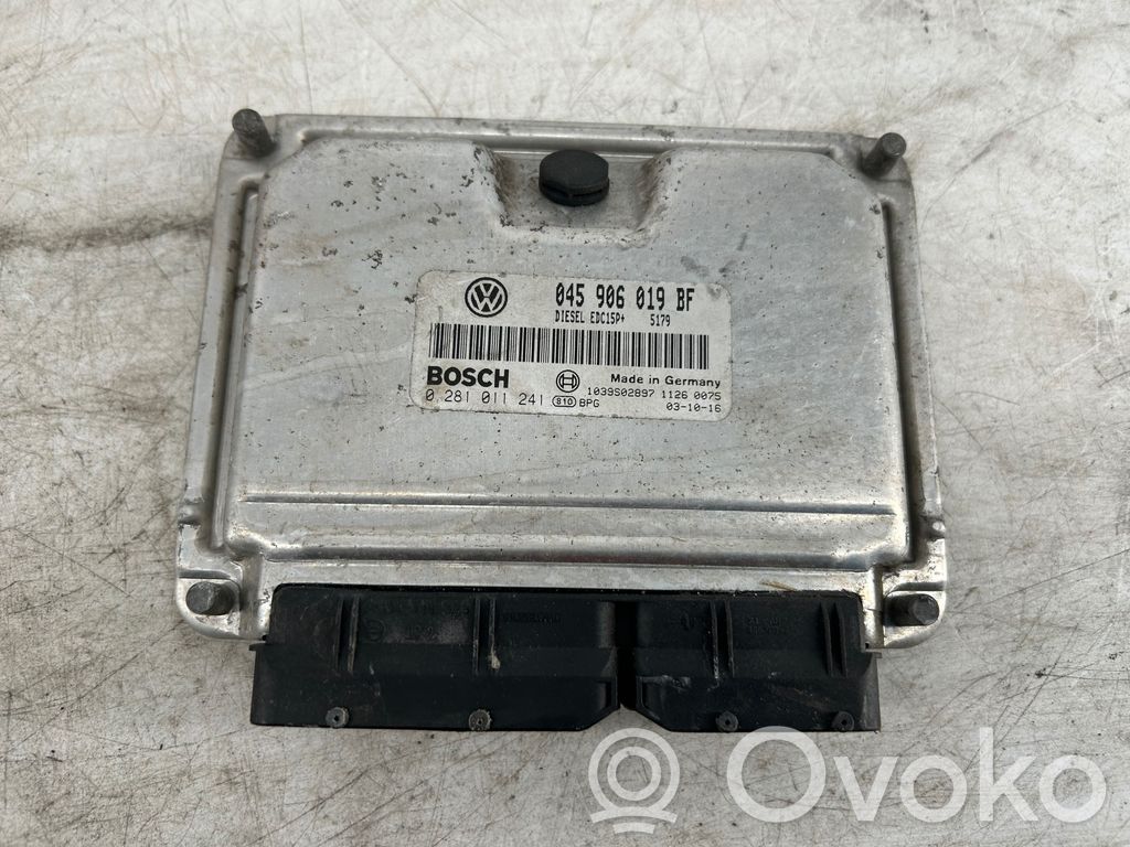 Volkswagen Polo V 6R Engine control unit/module 