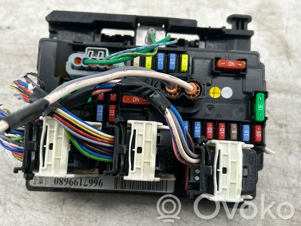 Citroen C4 Grand Picasso Fuse module 