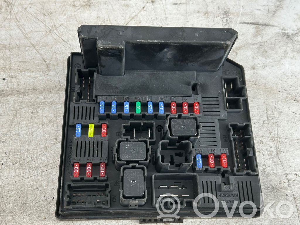 Nissan Qashqai Módulo de fusible 