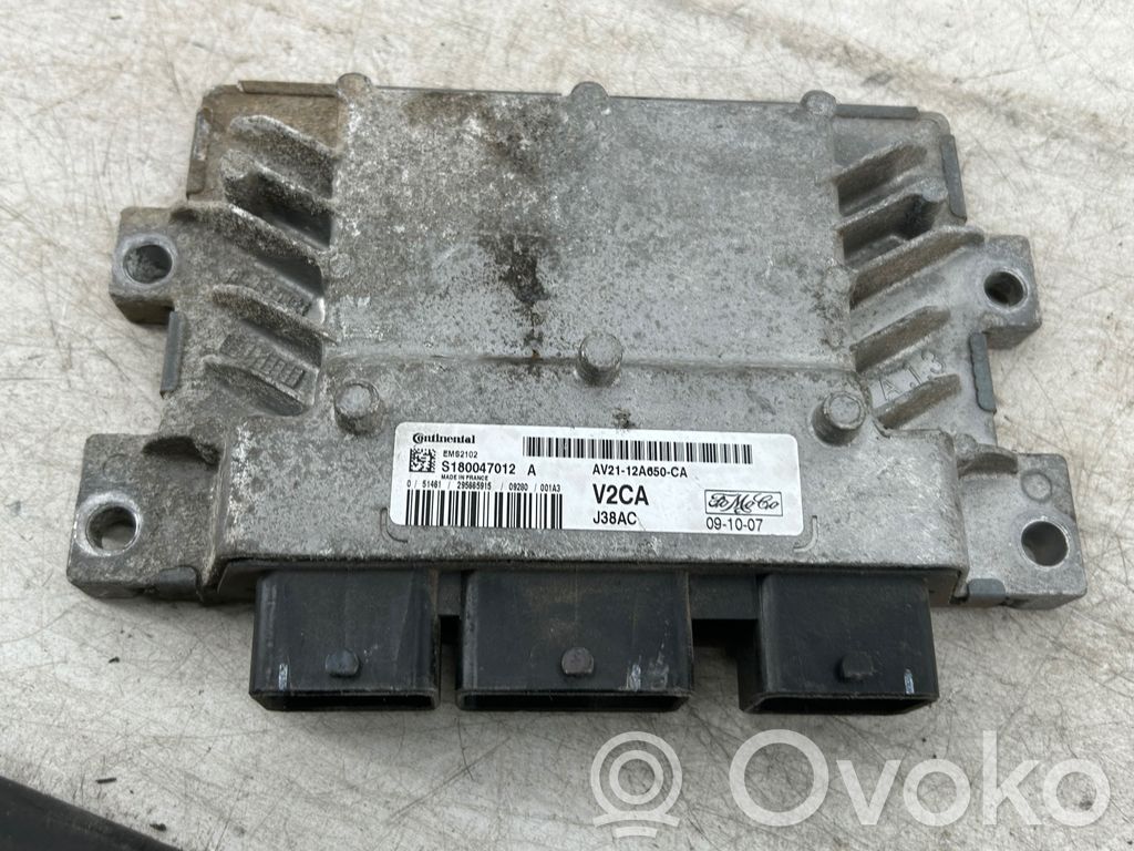 Engine control unit/module   S180047012A,AV2112A650CA