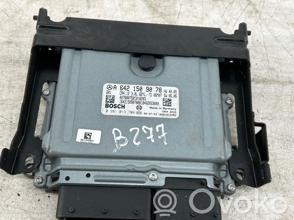 Mercedes-Benz E W211 Engine control unit/module 