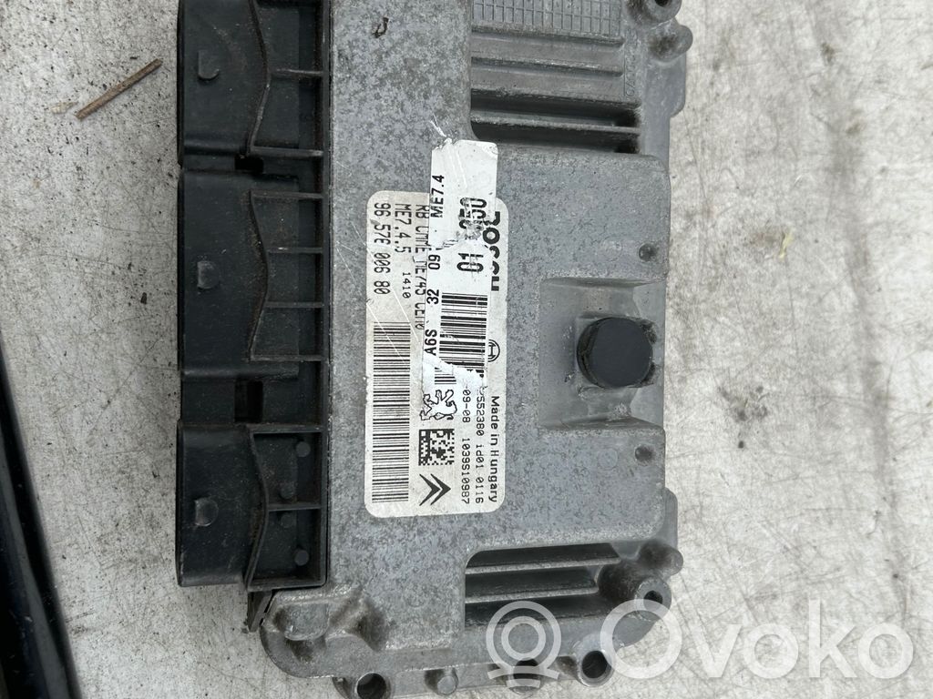 Peugeot 1007 Engine control unit/module 