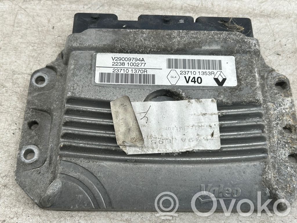 Renault Megane III Unitate/modul de control motor 