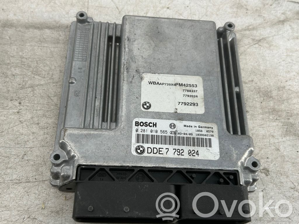BMW 3 E90 E91 Engine control unit/module 