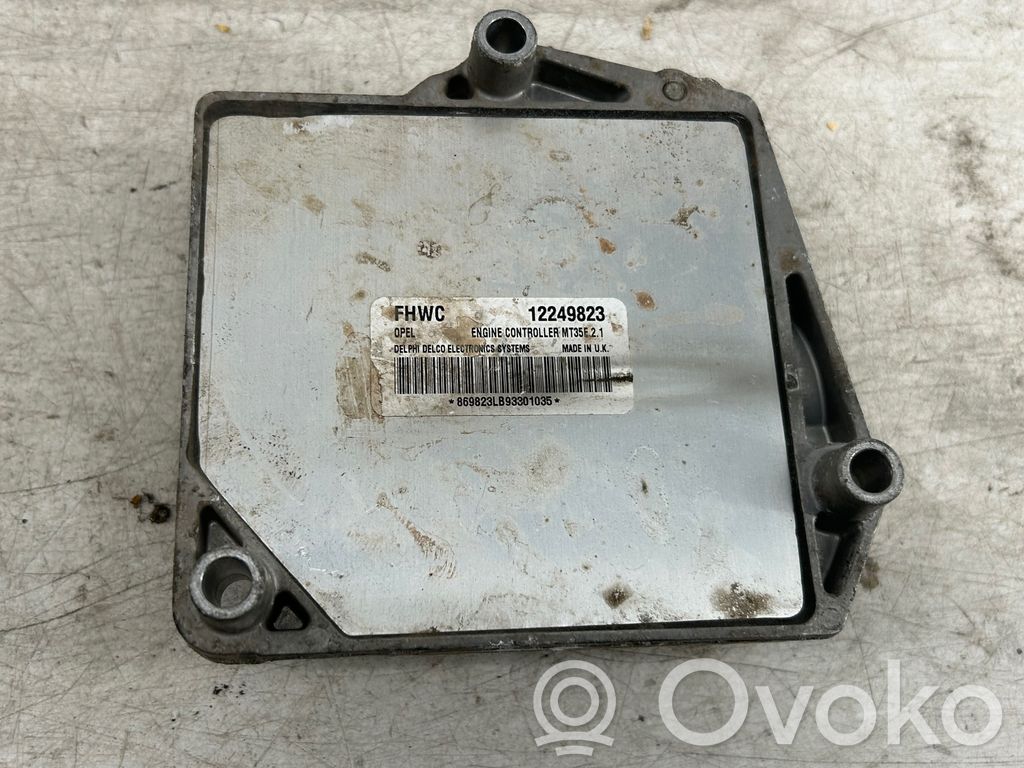 Opel Meriva A Engine control unit/module 