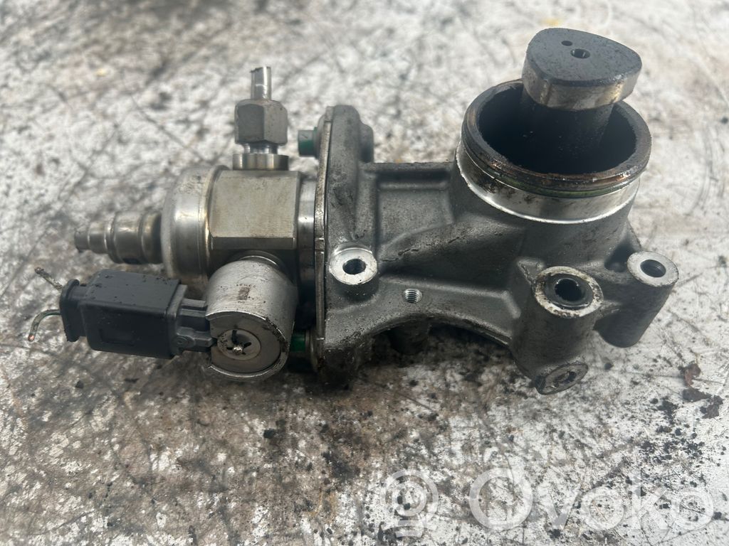 BMW 1 F20 F21 Pompa wtryskowa wysokiego ciśnienia 
