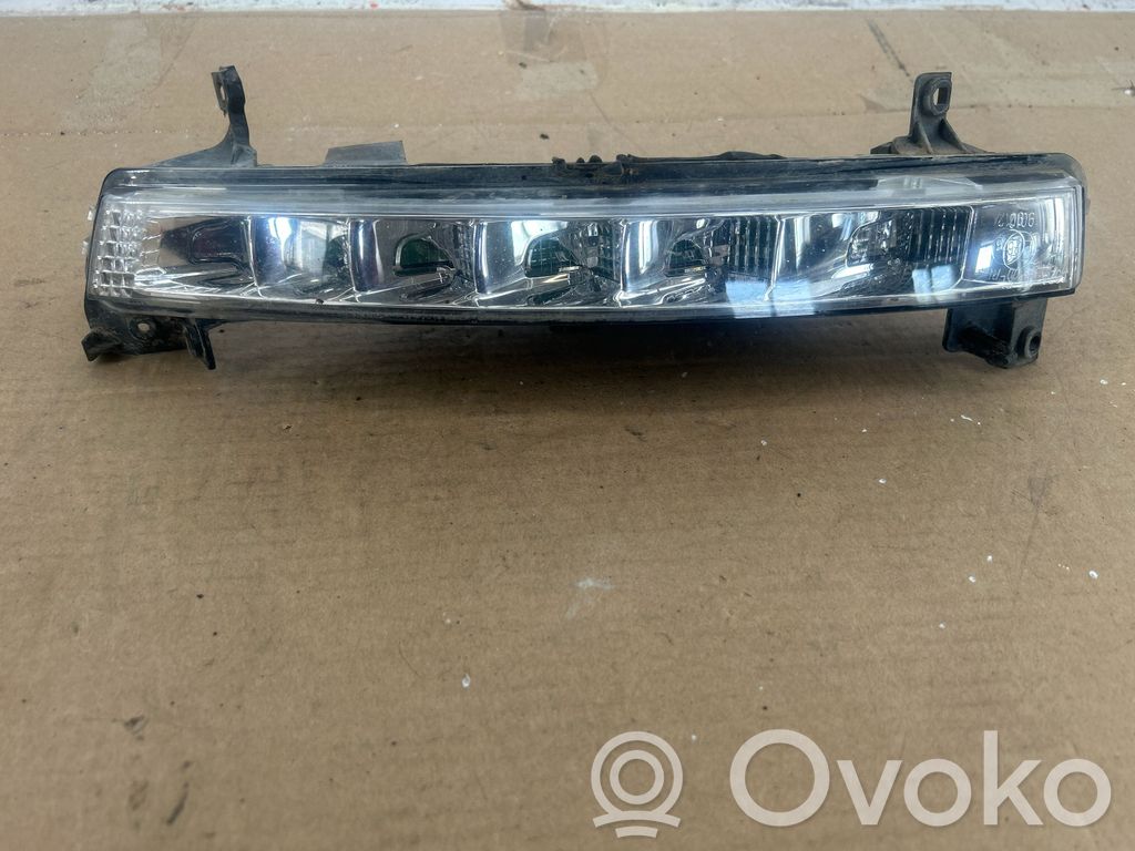 Citroen C4 Grand Picasso Lampa przednia 