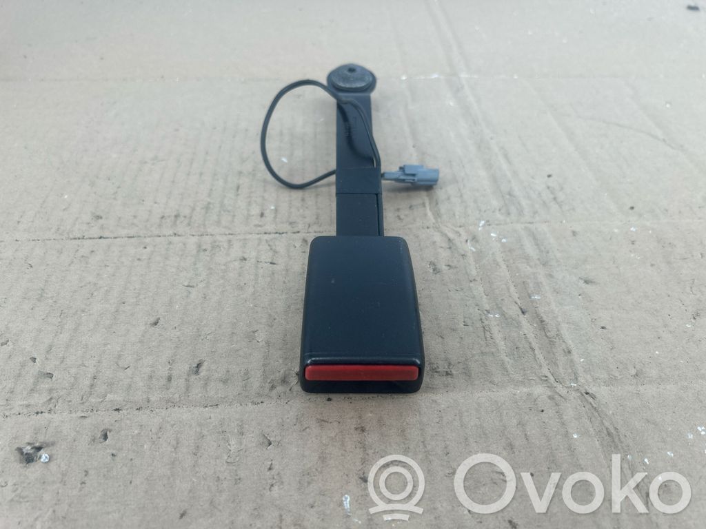 Renault Clio IV Etuistuimen turvavyön solki 