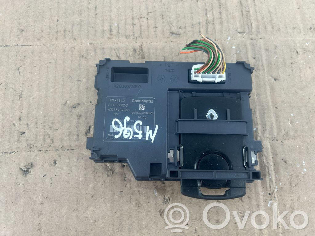 Renault Clio IV Ignition key card reader 