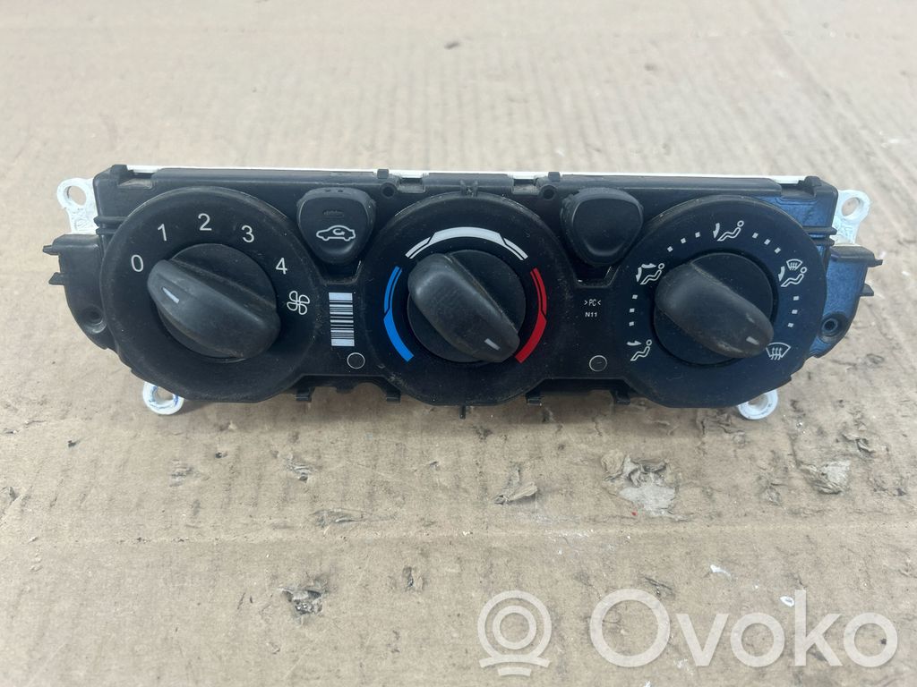 Ford Focus Climate control unit 