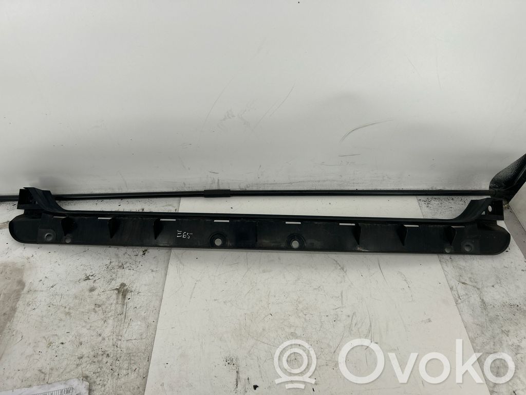 Rear bumper mounting bracket   7155447,72758411