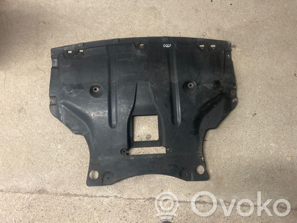 Placa protectora/protector antisalpicaduras motor   51164310,3400041