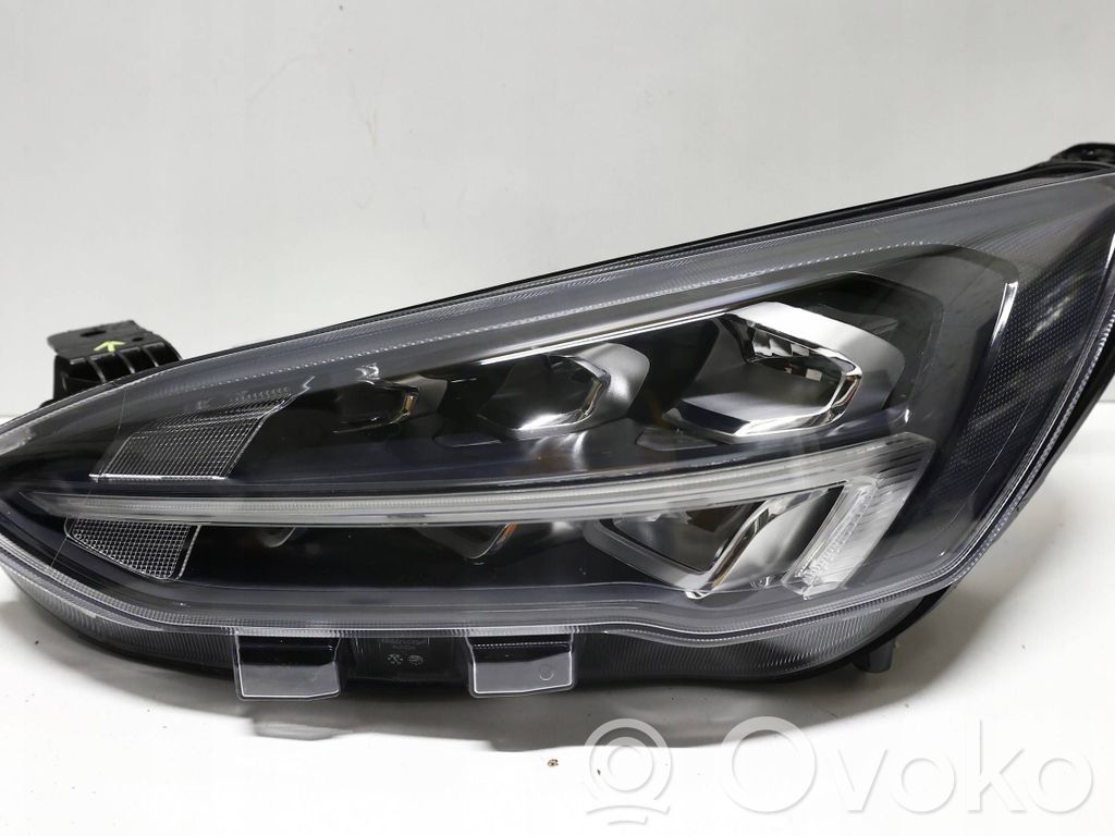 Headlight/headlamp   175LL9287,MX7B13E015ED