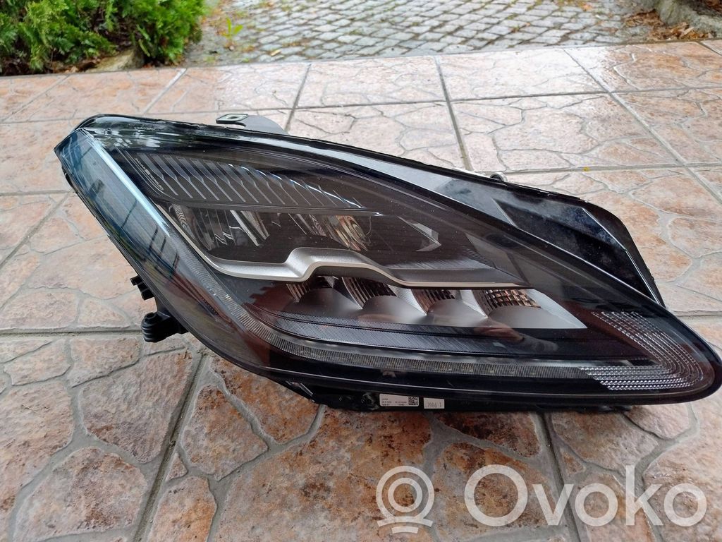 Jaguar E-Pace Headlight/headlamp 