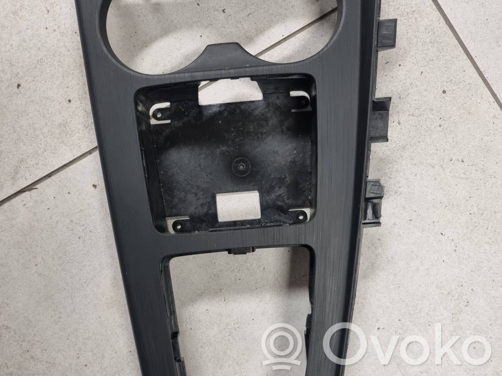 Audi A4 S4 B9 Consola central 