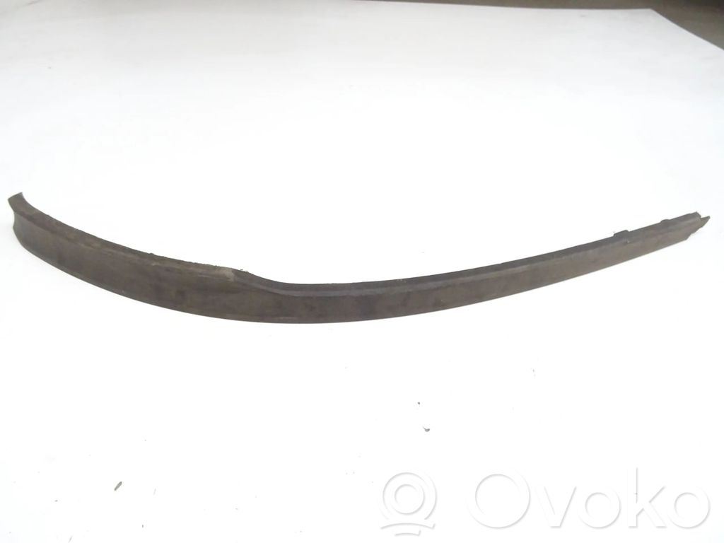 Etupuskuri   39003573