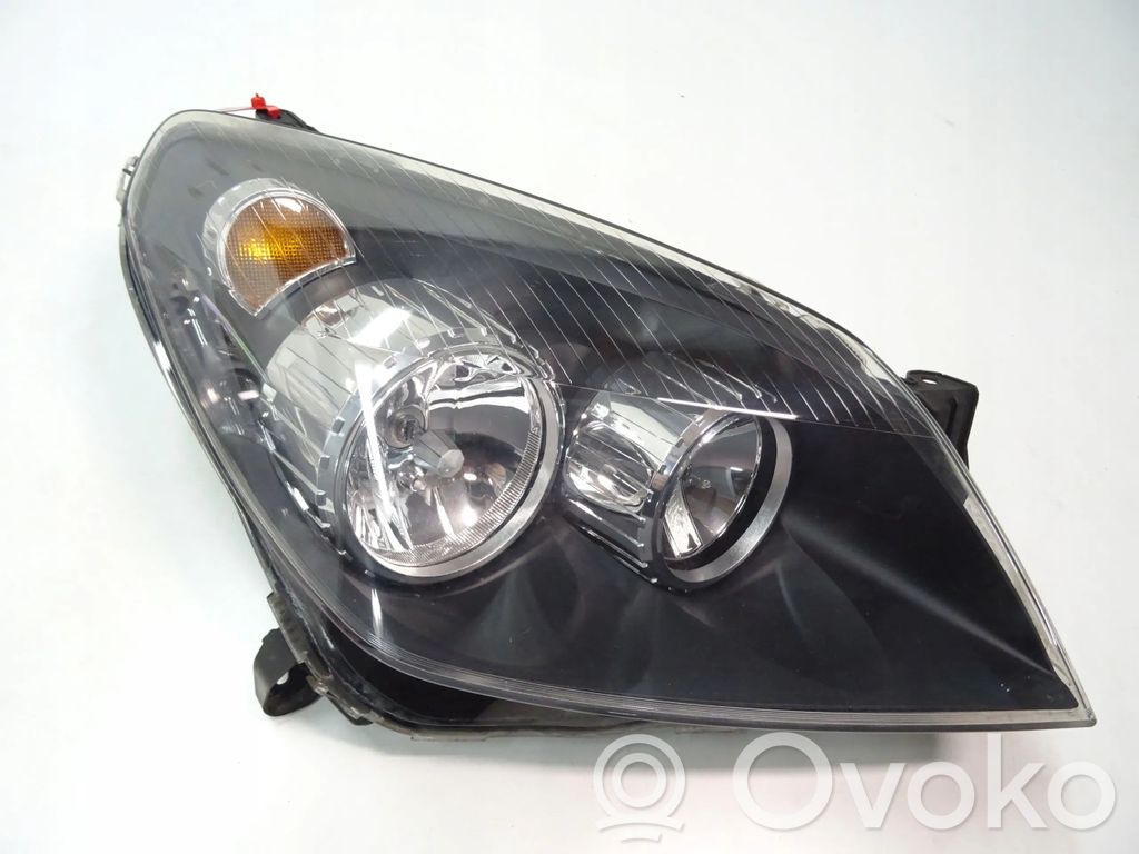 Opel Astra H Scheinwerfer 