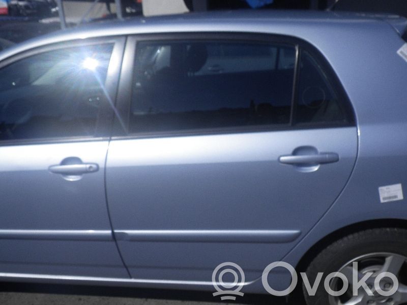 Toyota Corolla E120 E130 Galinės durys 
