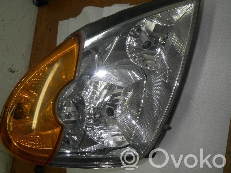 Headlight/headlamp   8200540243