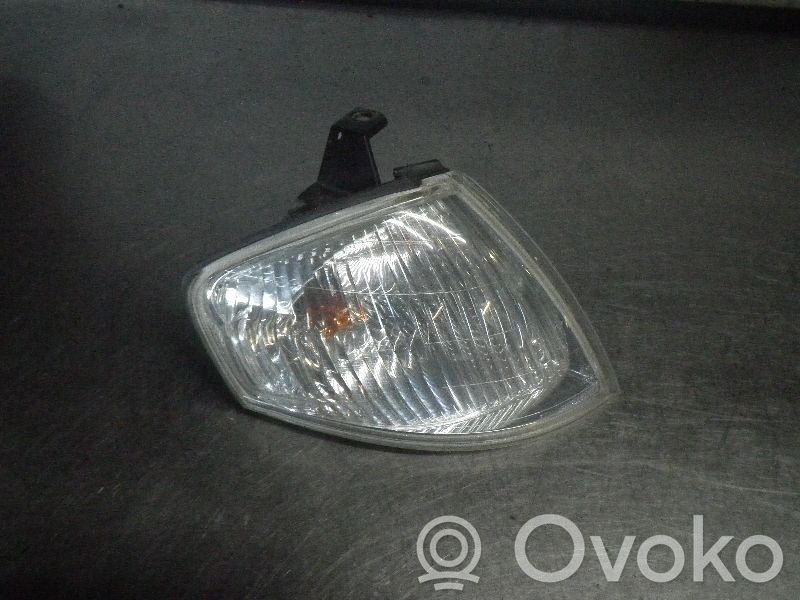 Mazda 323 F Front indicator light 