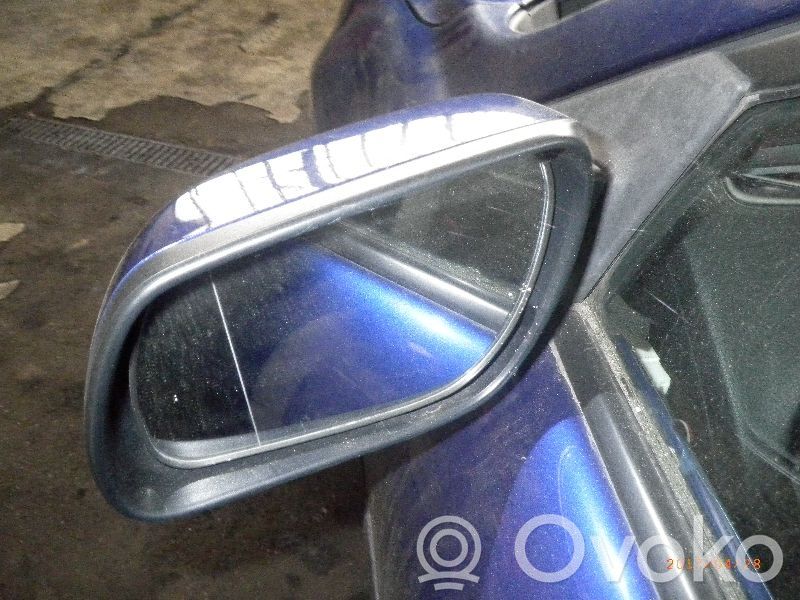 Front door electric wing mirror
