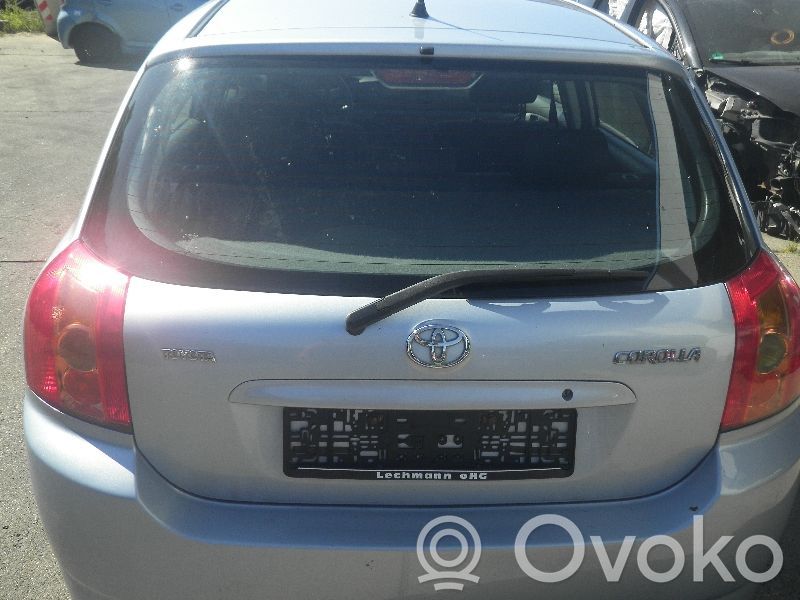 Toyota Corolla E120 E130 Tailgate/trunk/boot lid 