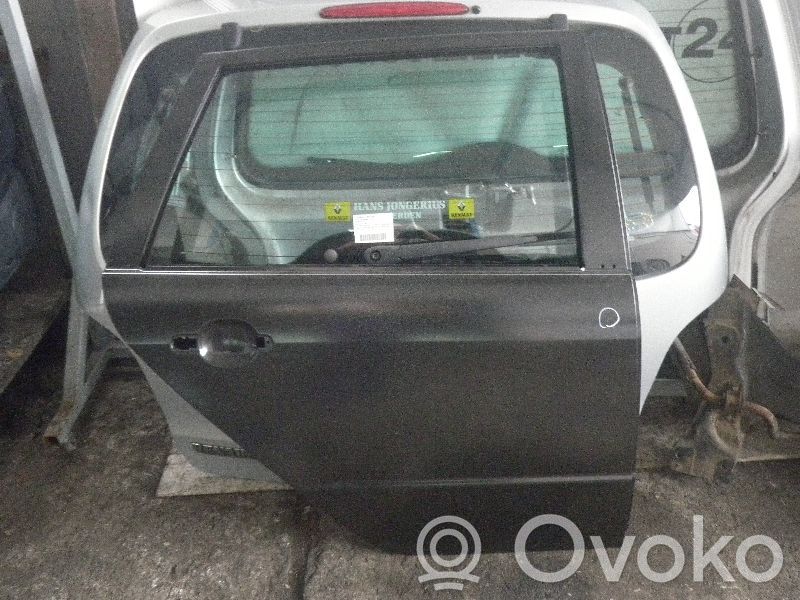 Skoda Fabia Mk1 (6Y) Puerta trasera 