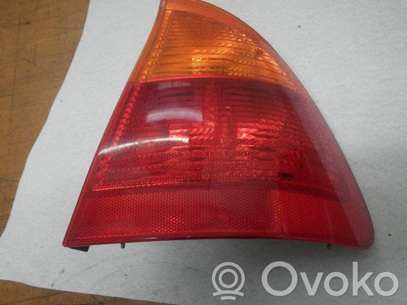 Rear/tail lights   28670202