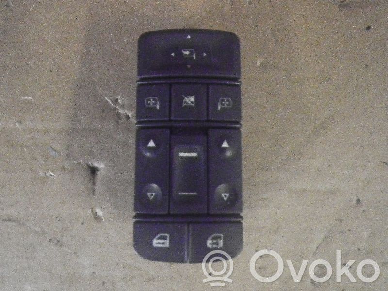 Electric window control switch   13224059